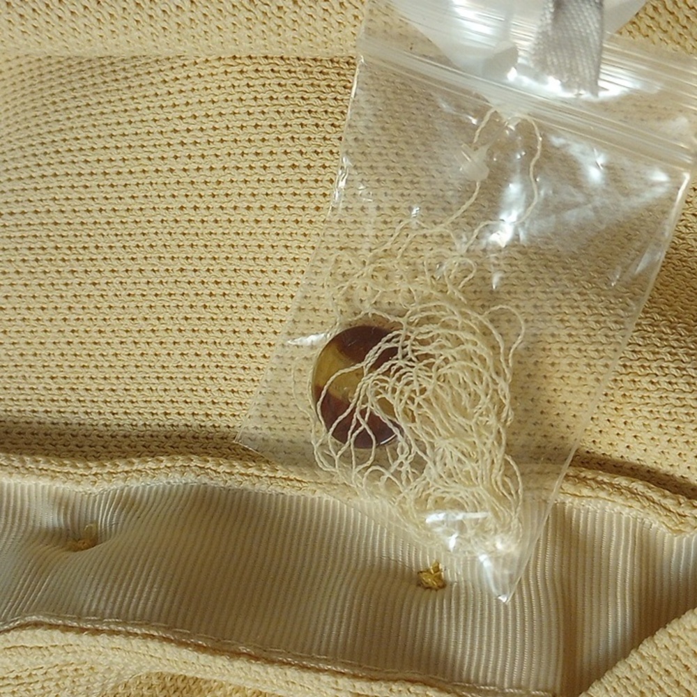 Dress - Picture 5 of 5